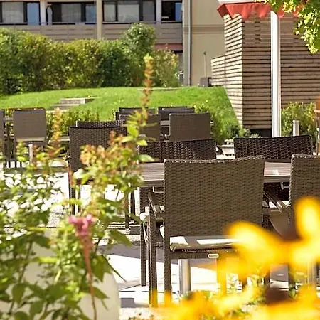 Gams Restaurant מלון 3*